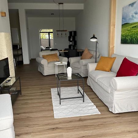 Ferienwohnung 1 Am Herrenhaus Ahrensboek Ahrensbok Екстериор снимка