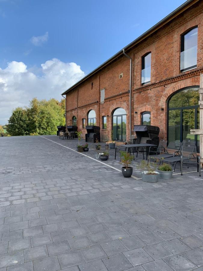 Ferienwohnung 1 Am Herrenhaus Ahrensboek Ahrensbok Екстериор снимка